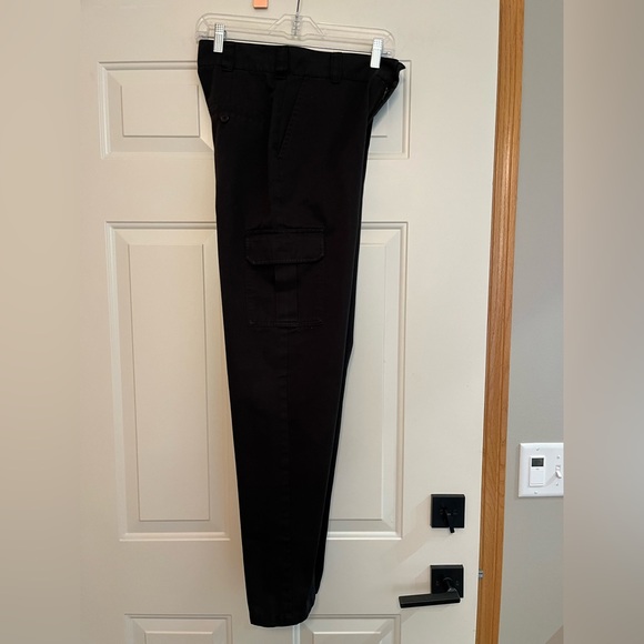 Women’s Garage black cargo trouser skater grunge goth uniform pants. Size 1 - Picture 4 of 16